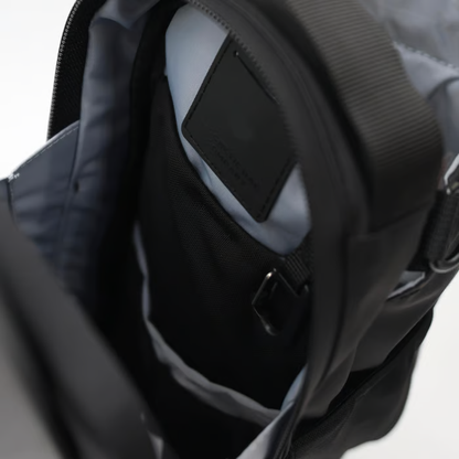 Magnetic Bottle Gym Bag